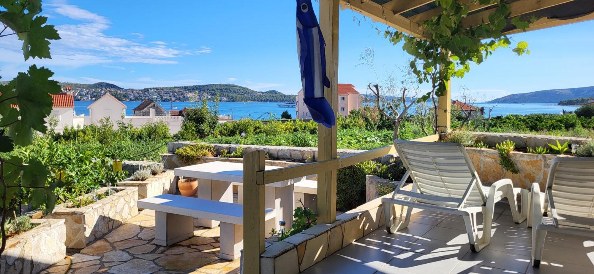 Apartments Infinitas Trogir Exterior photo